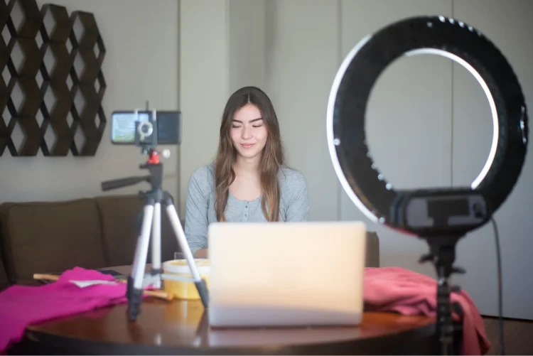Fashion Livestreamer